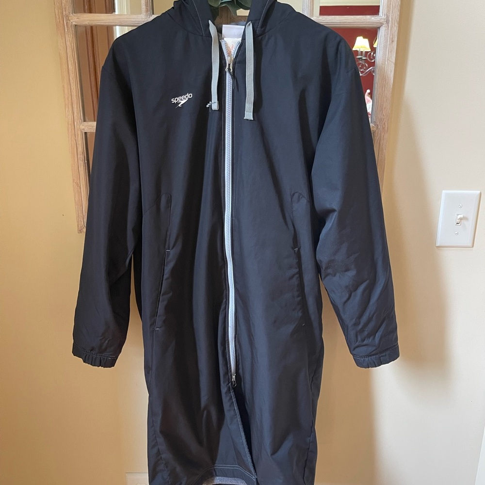 Speedo swim jacket